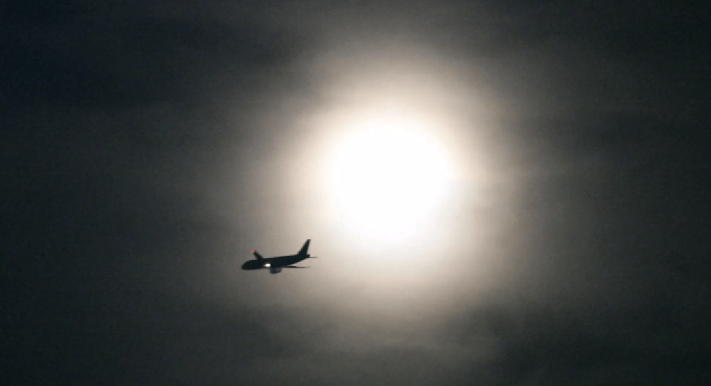 Ηράκλειο: Συναγερμός σε αεροπλάνο μετά την προσγείωση για τοποθέτηση βόμβας