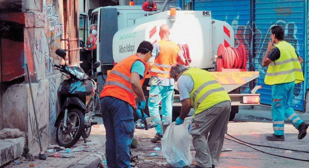 Τροποποιούνται τα ωράρια εργασίας των υπαλλήλων στην καθαριότητα λόγω καύσωνα