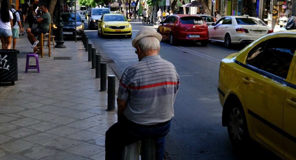 Συντάξεις Ιουνίου: Πότε καταβάλλονται τα χρήματα στους συνταξιούχους -Οι πληρωμές ανά Ταμείο