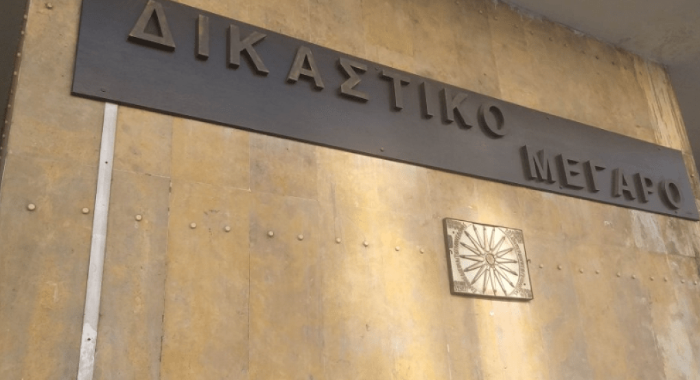 Θεσσαλονίκη: Ξεκίνησε και διεκόπη εκ νέου η δίκη για τον θάνατο του Νάσου Κωνσταντίνου