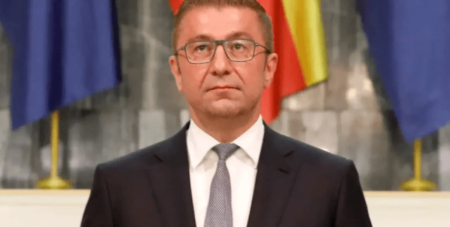 Μιτσκόσκι: Αναφορές σε «μακεδονική κυβέρνηση» και «μακεδονικό στρατό» στη Σύνοδο του ΝΑΤΟ
