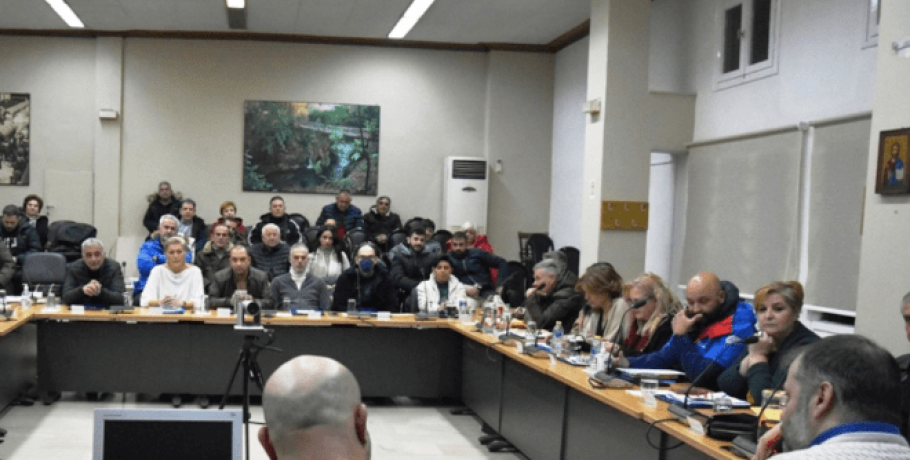 Νάουσα: Ο ισολογισμός σε έκτακτη συνεδρίαση του Δημοτικού Συμβουλίου