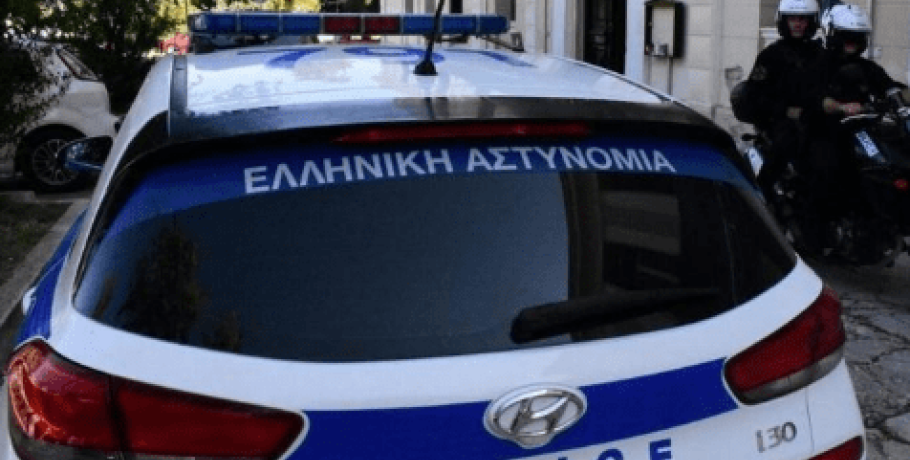 Πήγαινε σε ηλικιωμένους σαν "γνωστή" και τους "ξάφριζε" κανονικά!