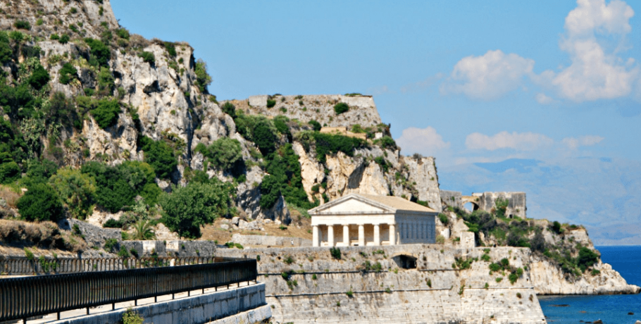 Κέρκυρα: Έλεγχο των περιουσιακών στοιχείων των επίορκων εφοριακών διέταξε ο Χαράλαμπος Βουρλιώτης