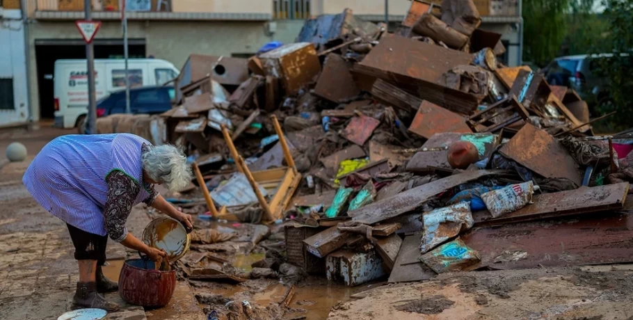 Ο Ευθύμης Λέκκας εξηγεί τι είναι τα «Flash Floods» – Πολύ δύσκολο να δοθεί προειδοποίηση για τέτοια φαινόμενα