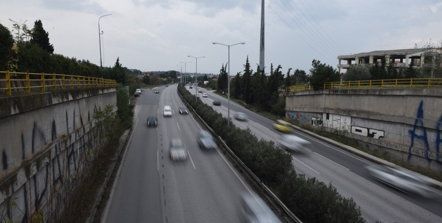 Θεσσαλονίκη: Από μία λωρίδα κυκλοφορίας και σήμερα η κίνηση των οχημάτων στον Περιφερειακό – Σε ποιο σημείο