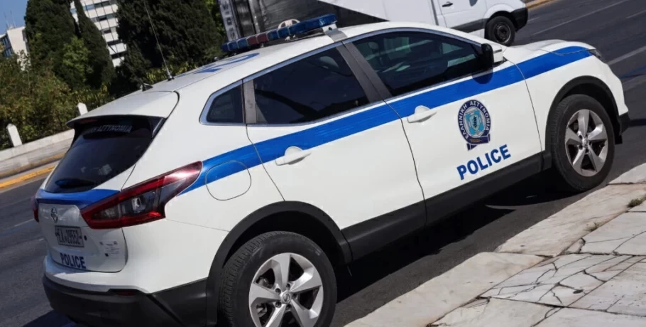 Θεσσαλονίκη: Απείλησαν 54χρονο με μαχαίρι και του άρπαξαν χρήματα και τραπεζικές κάρτες