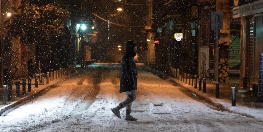 Καιρός με βροχές, χαμηλές θερμοκρασίες και χιόνια - Ποιες περιοχές θα δουν «άσπρη μέρα» τα Χριστούγεννα