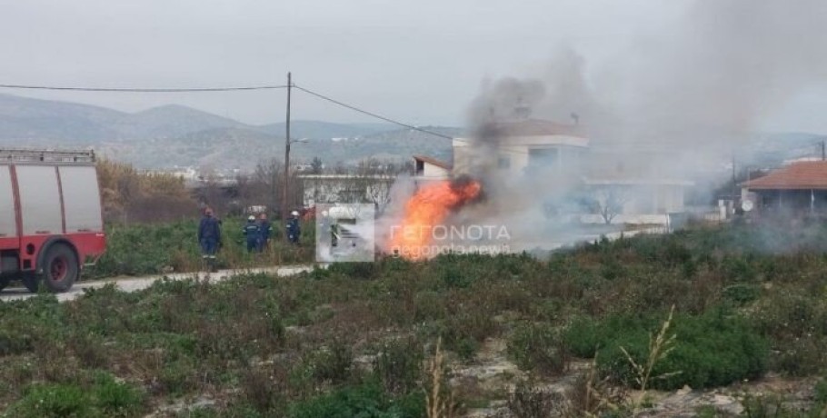 Παρανάλωμα αυτοκίνητο στην οδό Διμηνίου (εικόνες) – Σώθηκε από θαύμα ιερέας