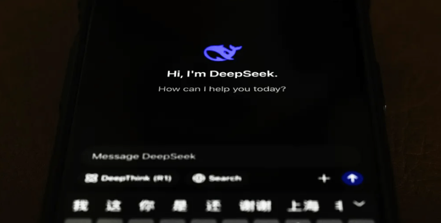 Η OpenAI κατηγορεί την DeepSeek για κλοπή τεχνολογίας