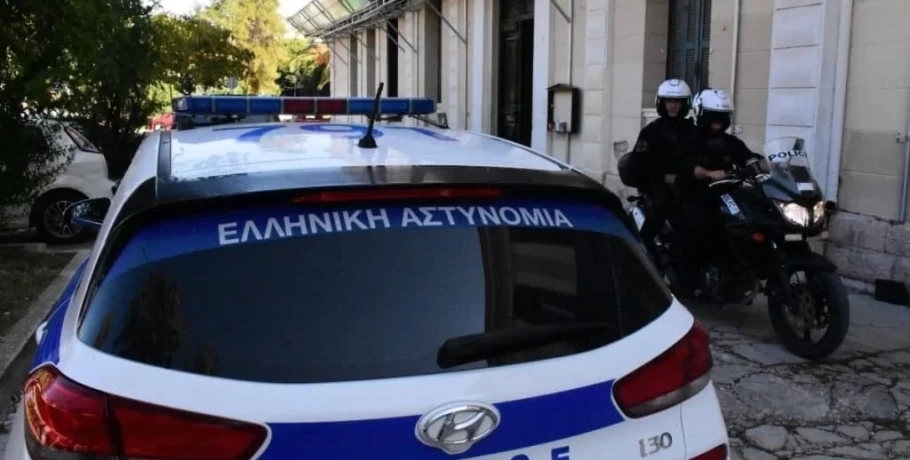 Φλώρινα: Σύλληψη 51χρονου για τηλεφωνική απάτη - Άρπαξε 38.000 ευρώ από 74χρονη για δήθεν «χειρουργείο»