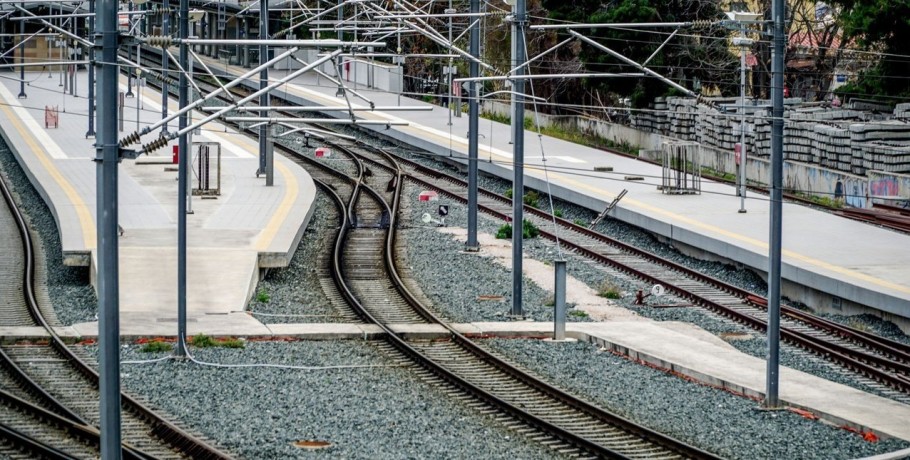 Τα μέτρα που θα ανακοινώσει η κυβέρνηση στις 11 για τα τρένα -Στην Αθήνα ειδικοί της ΕΕ για τεχνογνωσία