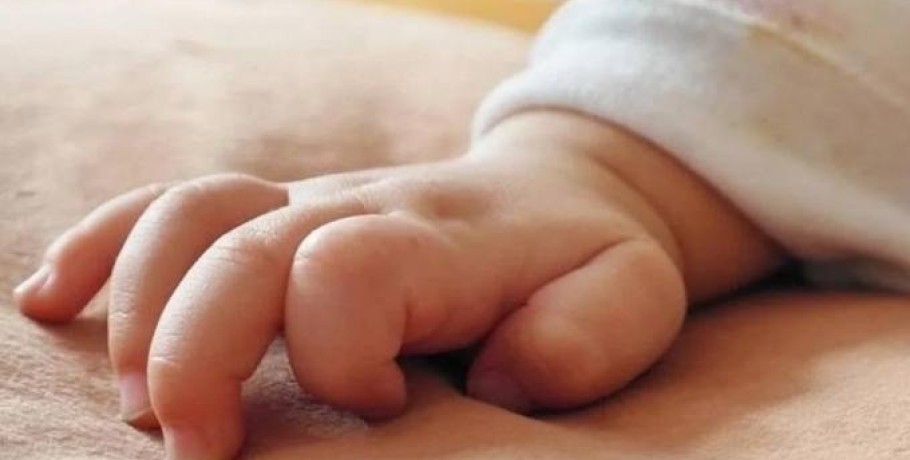 Ηράκλειο: Τι είπε η γιαγιά του 2,5 ετών κοριτσιού: «Το μωρό είναι γεμάτο μελανιές»