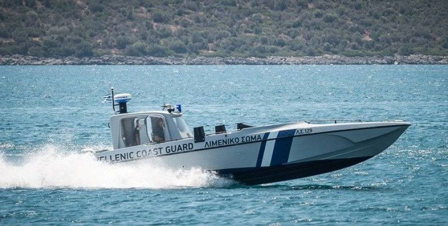 Σύμη: Ένας νεκρός και πέντε τραυματίες από την σύγκρουση ακυβέρνητου ταχύπλοου σκάφους με μετανάστες